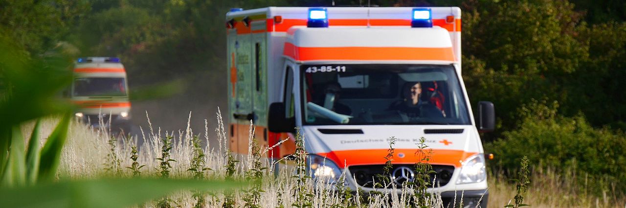 Rettungswagen im Einsatz.